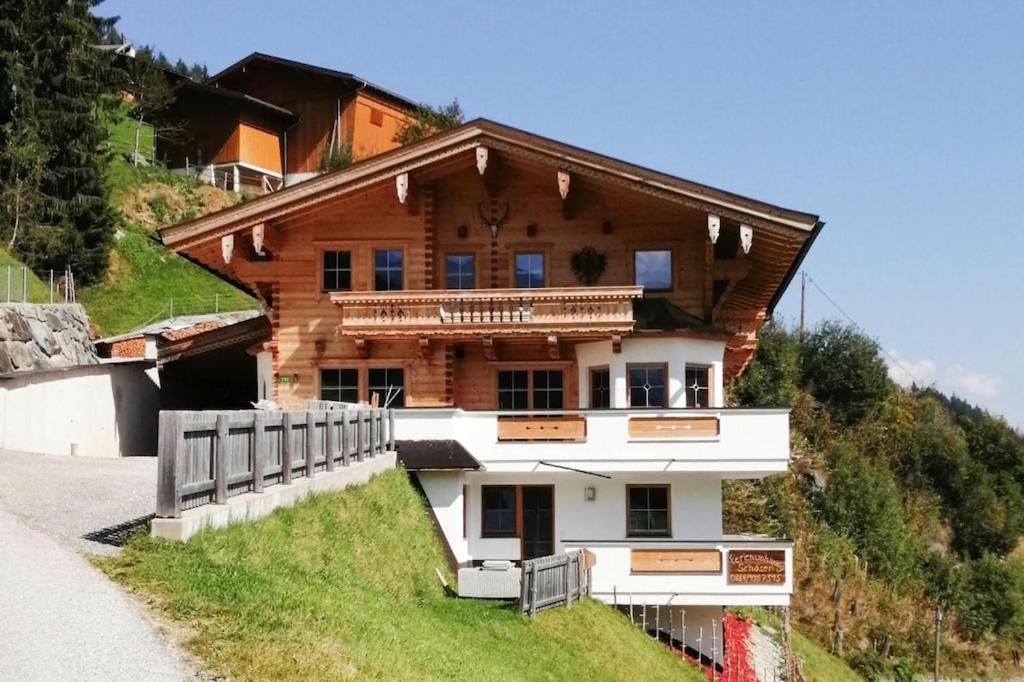 Holiday Flat Schoeser, Fuegen Fugenberg Bagian luar foto